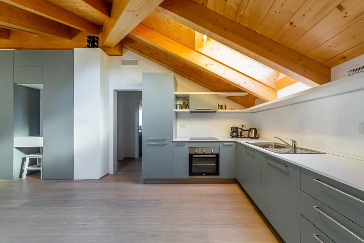Easy Life - Elegante Trilocale In Zona Porta Venezia Lägenhet Milano