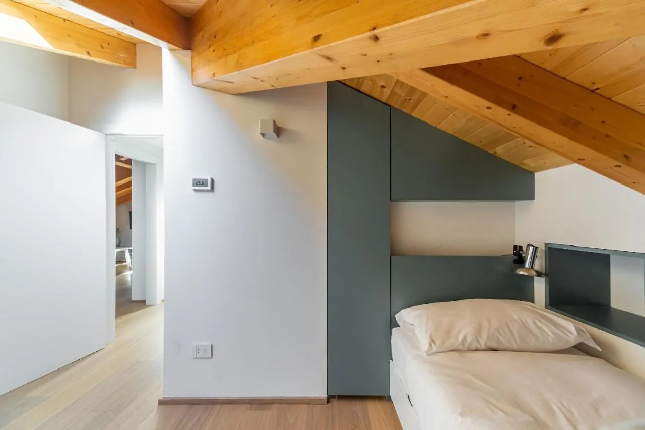 Easy Life - Elegante Trilocale In Zona Porta Venezia Διαμέρισμα Μιλάνο